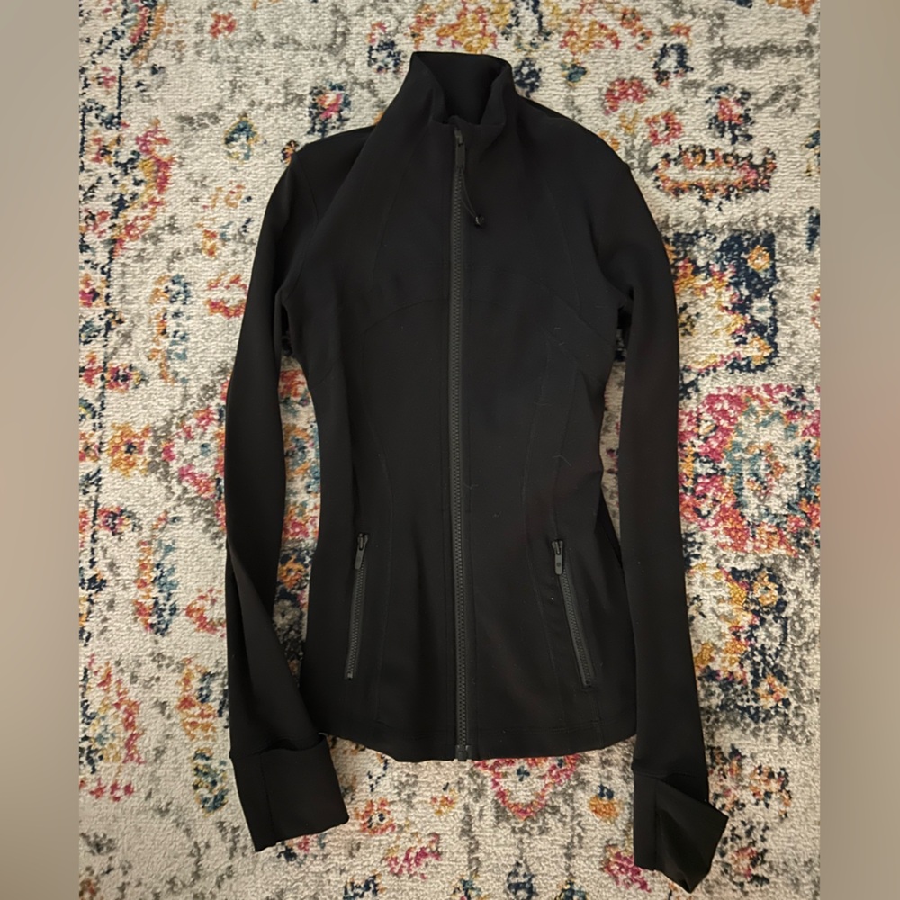 Black lululemon define jacket